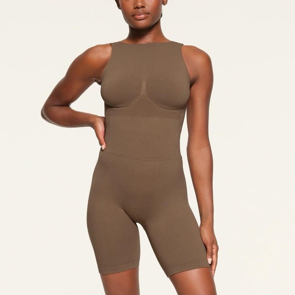 SKIMS Pants - SKIMS CONTOUR NYLON ONESIE - OXIDE - S/M